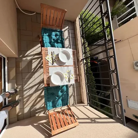 Ksenia Guesthouse Apartments And Studios Budva Exterior photo