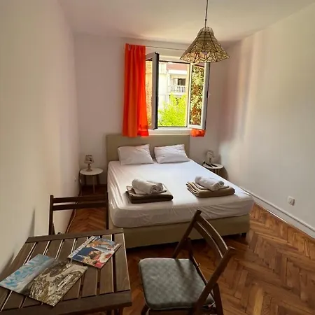 Ksenia Guesthouse Apartments And Studios Budva Exterior photo