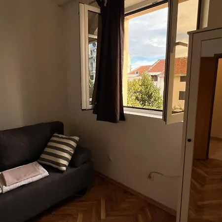 Ksenia Guesthouse Apartments And Studios Budva Exterior photo