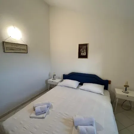 Ksenia Guesthouse Apartments And Studios Budva Exterior photo